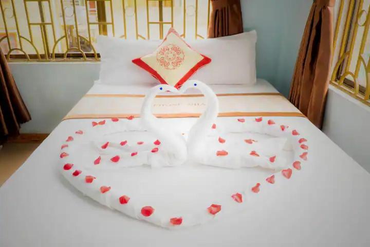 Phong Nha Hotel Hue Buitenkant foto
